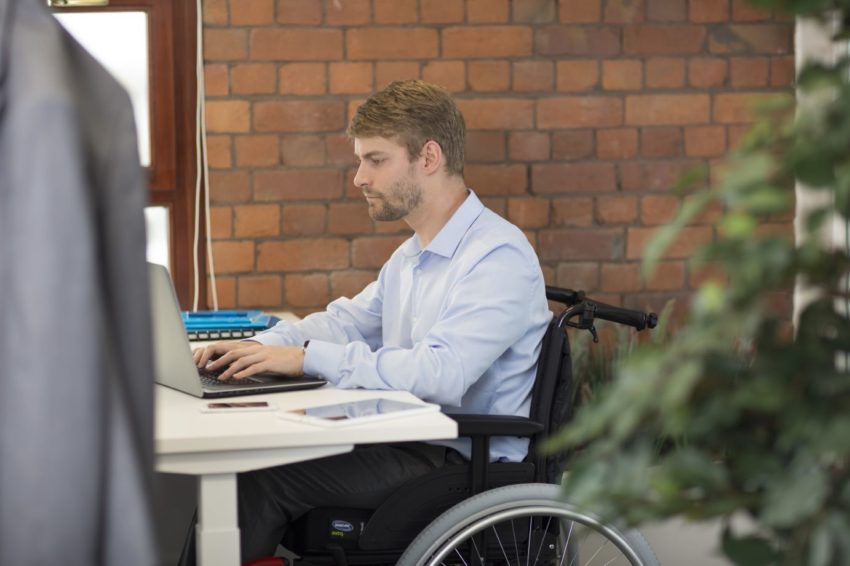 Fem ting kørestolsbrugere hader på arbejdspladsen